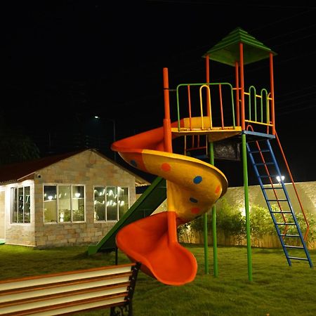 New Mouchak Hotel & Resorts Tajpur Exterior photo