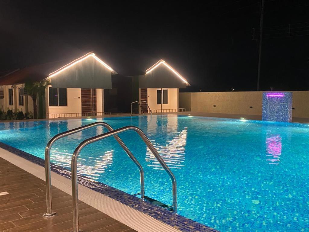 New Mouchak Hotel & Resorts Tajpur Exterior photo