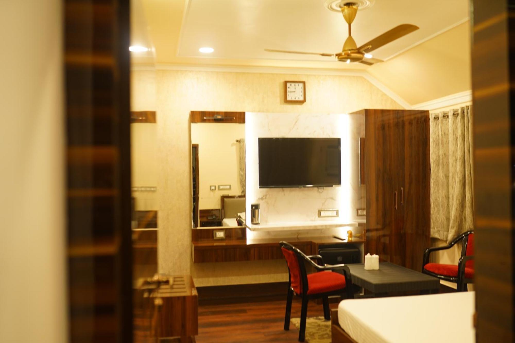New Mouchak Hotel & Resorts Tajpur Exterior photo